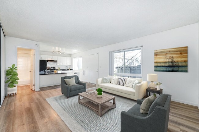 Photo - Thornbridge Apartments