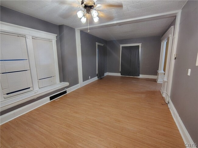 Photo - 147 E Matson Ave