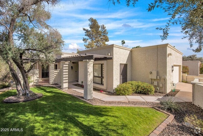 Building Photo - 4624 E Winston Dr Rental
