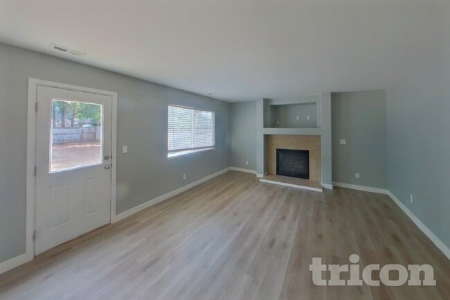 Photo - 7271 Araia Dr