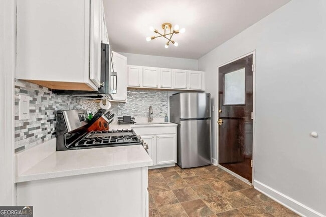 Photo - 1780 John Calvin Ave