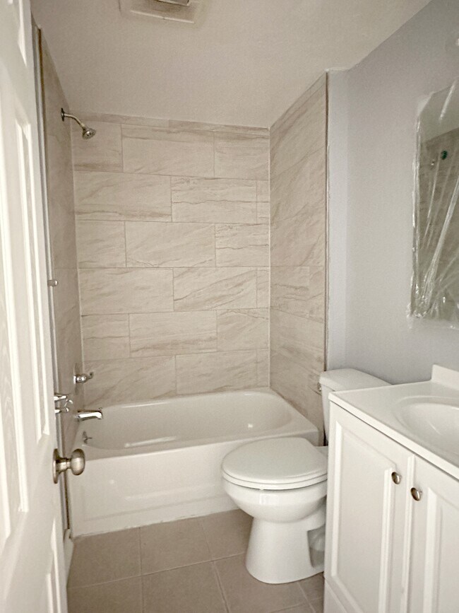 Photo - 338 Snyder Ave