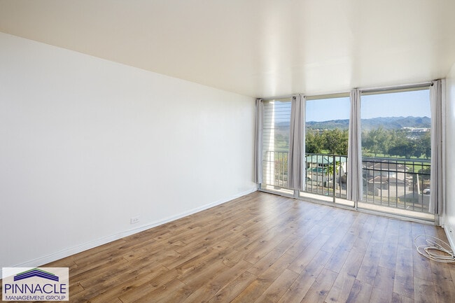 Photo - 949 Ala Nanala St Unidad 501