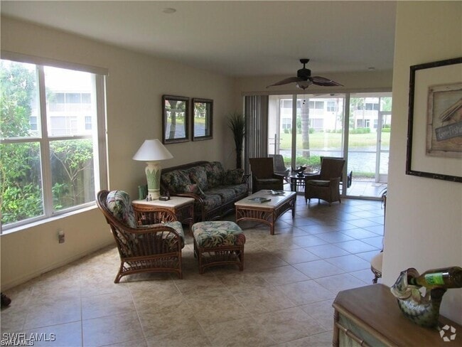Building Photo - 10134 Colonial Country Club Blvd Unit 910 Rental