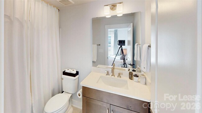 Photo - 3606 S Tryon St