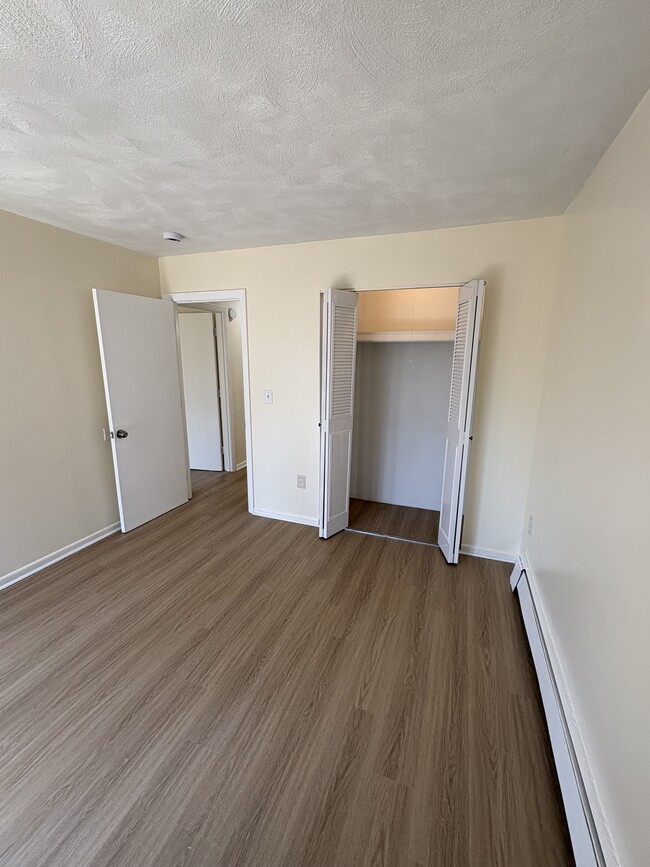 Photo - APTS in Everett, Malden, Chelsea & Boston