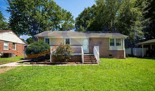 Building Photo - 1122 Fiske St Rental