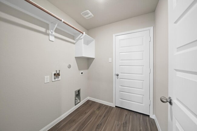 Photo - 312 Mouflon Dr