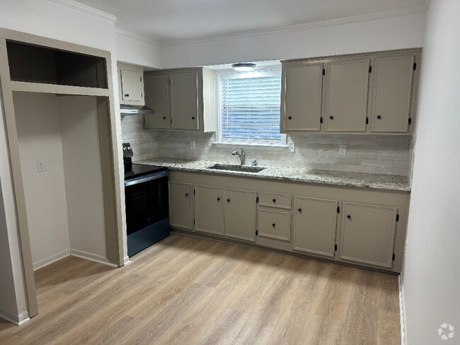 Building Photo - 3930 Brawner Pkwy Rental