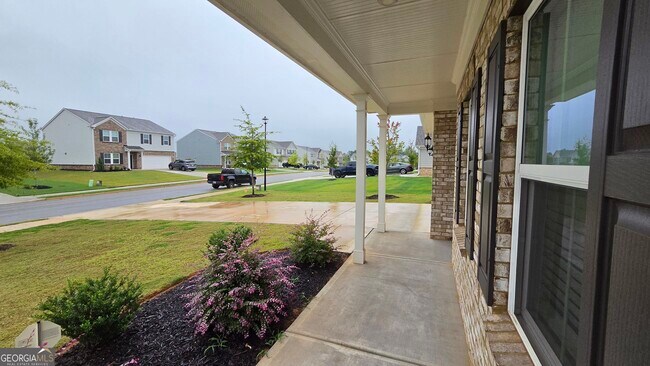 Photo - 521 Elkwood Ln