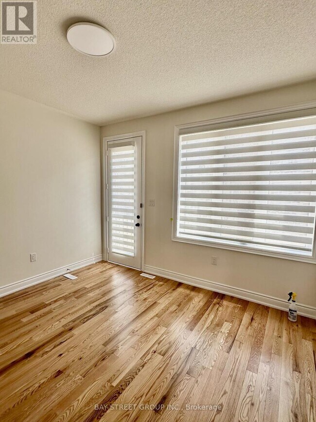 Photo - 206 Tennant Cir