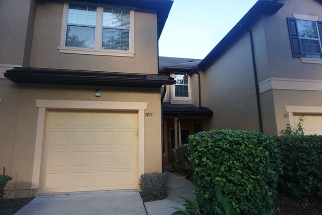 3 Bedroom 2.5 Bathroom Townhome Near Mill ... - 3 Bedroom 2.5 Bathroom Townhome Near Mill ...