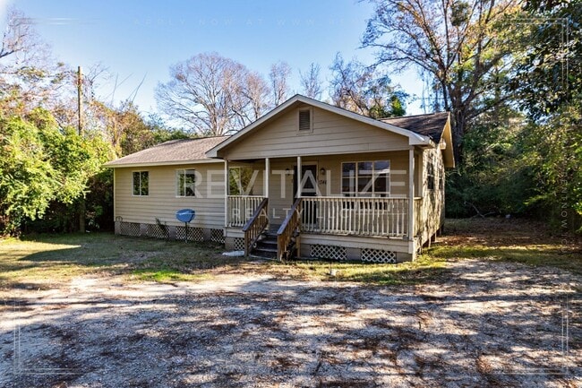 Photo - 3 Bedroom/2 Bathroom House in Mobile!!