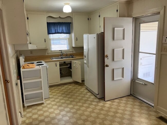 Photo - 1004 Chickasaw Trail