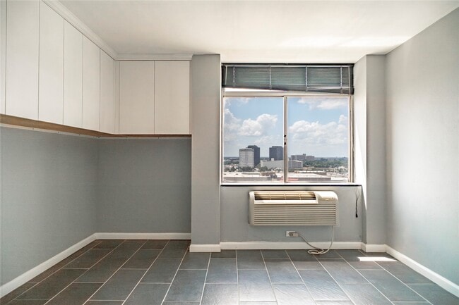 Photo - 7510 Hornwood Dr Unit 1303