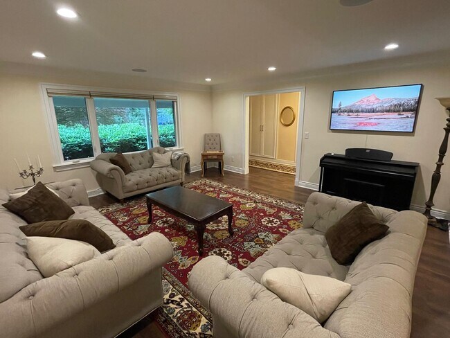 Photo - 354 Andrew Rd
