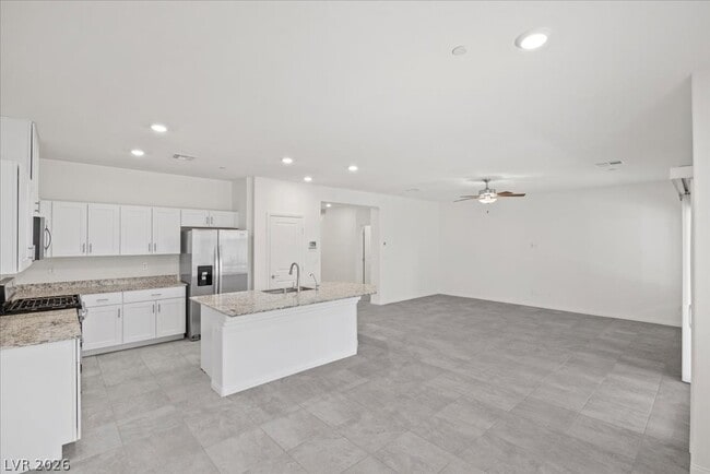 Photo - 10955 Meridian Flds Ave
