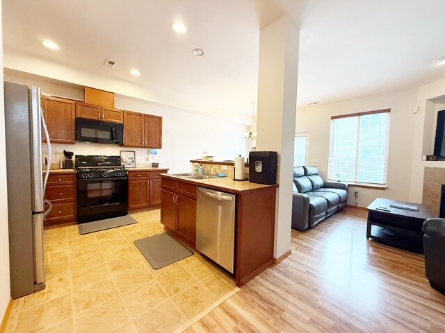 Photo - 317 NE Miramar Cir