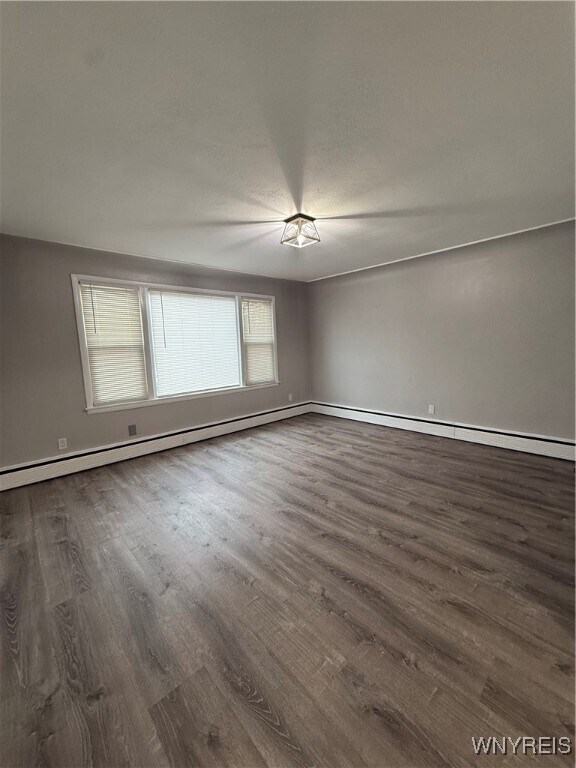Photo - 3422 Raymond Dr