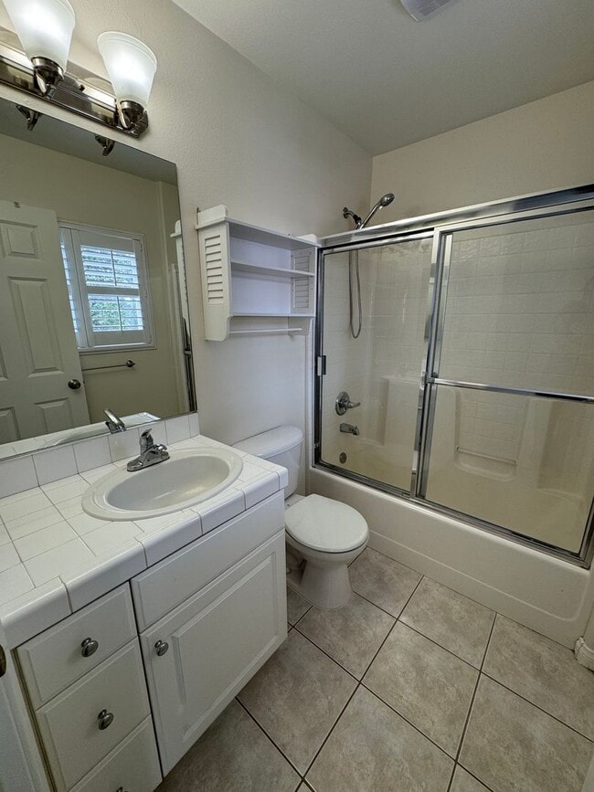 Photo - Private Patio, Cozy Fireplace & Prime Thousand Oaks Location