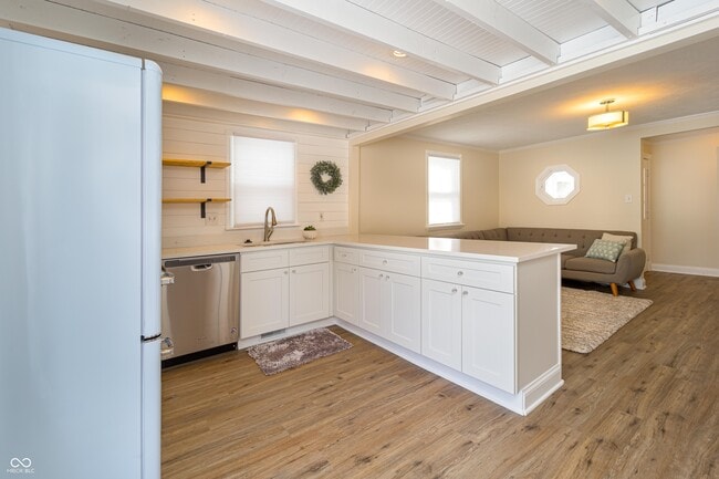 Photo - 388 W Pearl St