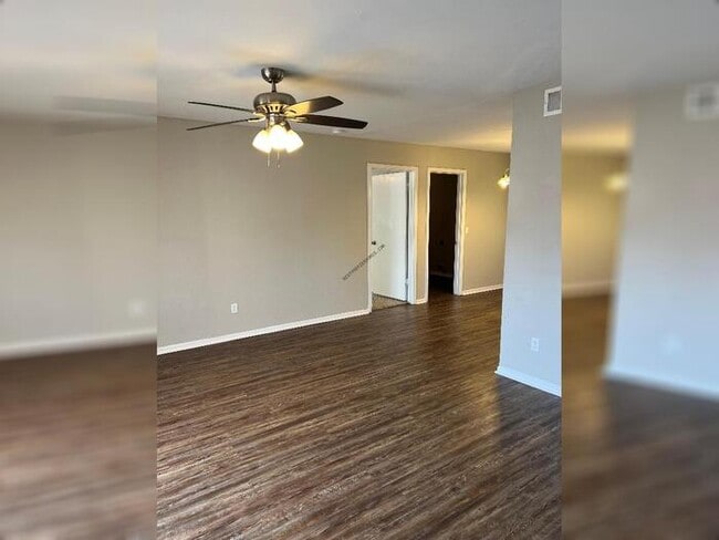 Building Photo - 301 NW 81st St