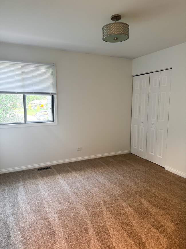 Photo - 16212 Apple Ln