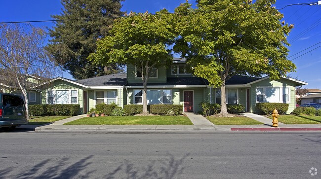 Photo - Tierra Linda