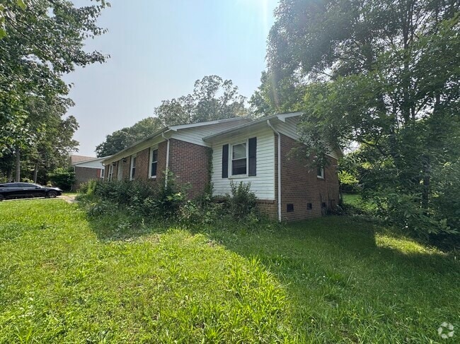 Building Photo - 3309 Colony Dr Rental