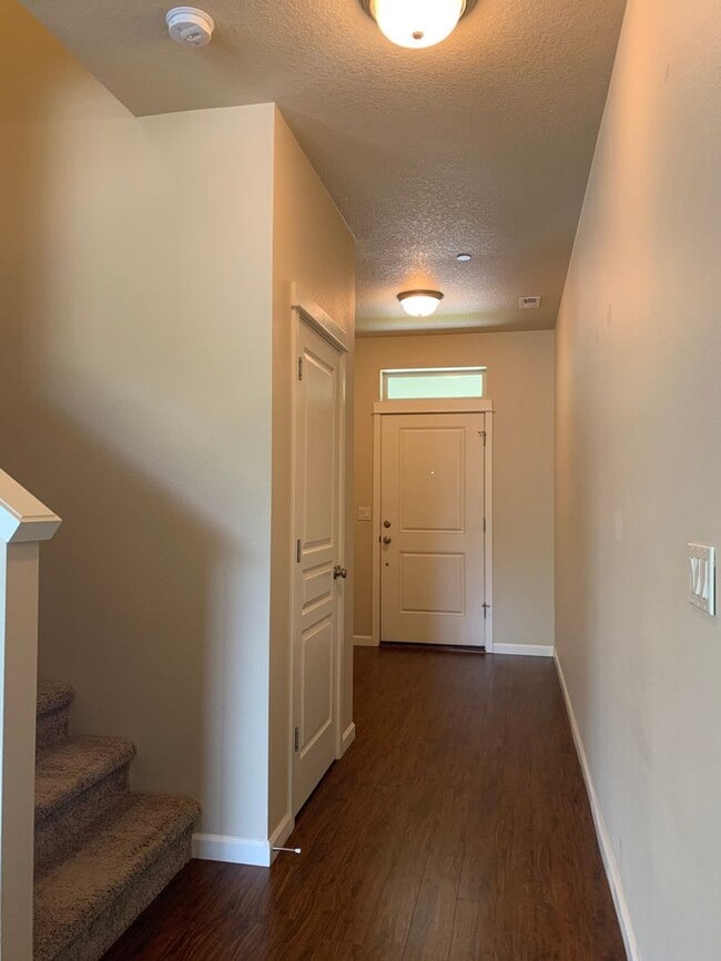 Photo - Beautiful Craftsman Style Home! 2 Car Garage! Gas Fireplace and Granite Counter Tops! Attached Ga...