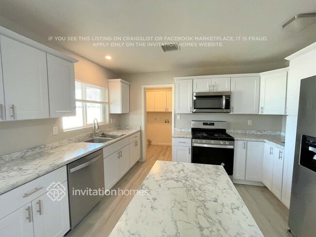 Photo - 4106 N 84th Cir