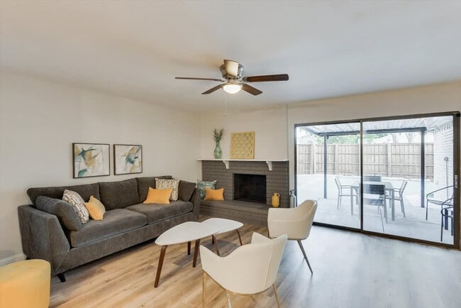 Building Photo - 11622 Cotillion Dr Rental
