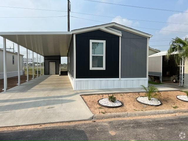 Building Photo - 1601 S Airport Dr Rental