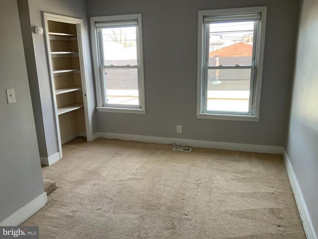 Photo - 228 Orange St