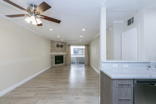 Living Room - 5525 Canoga Ave Condo Unit 113