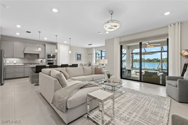 2147 Yellowfin Cir