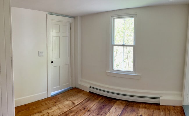 Photo - 15 Winthrop St Unit 3