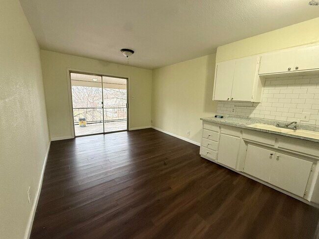 Photo - 2316 Buchanan St