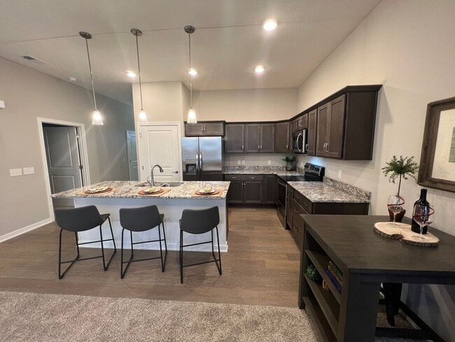 Photo - 1803 Hillcrest Dr Unit 1
