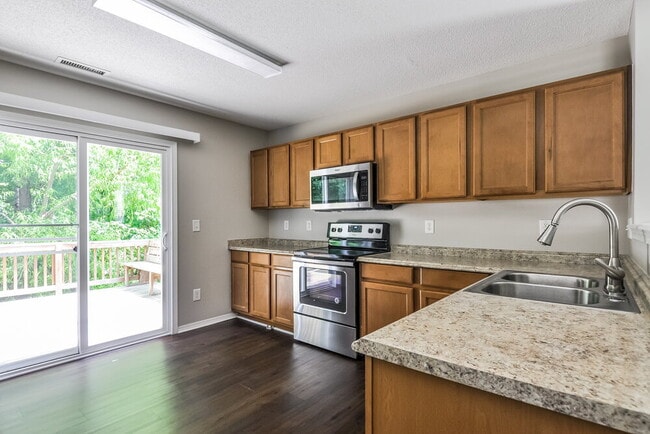 Photo - 3149 Varcroft Rd