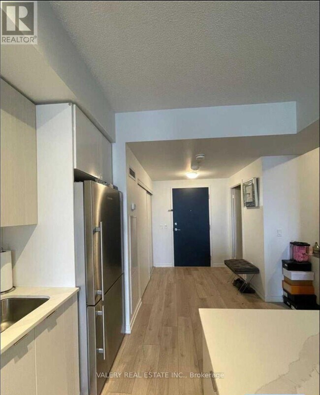 Photo - 3237 Bayview Ave Unit 604