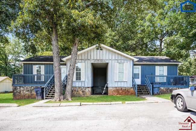 Building Photo - 824 Bybee Branch Rd Rental