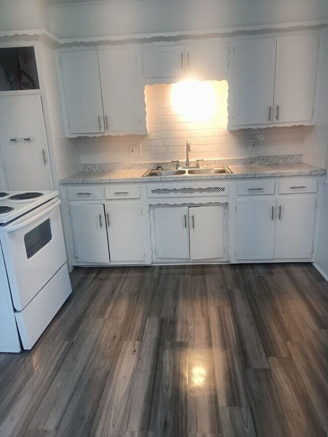 Photo - 133 SE 45th St