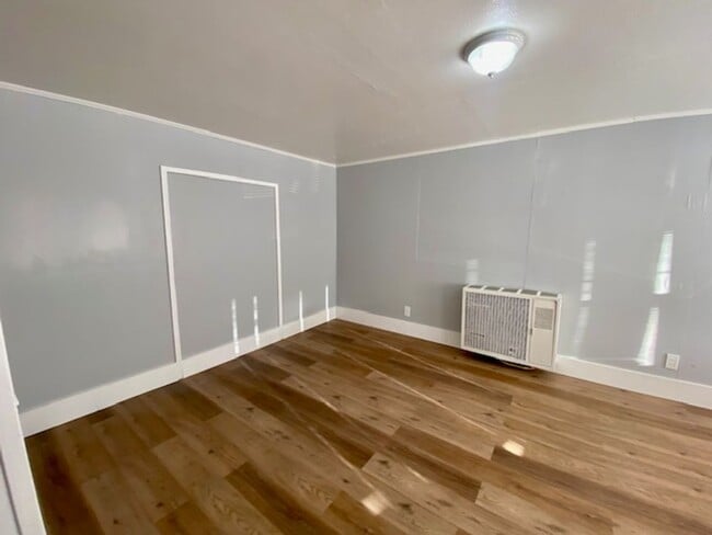 Photo - F00444 Unit 444