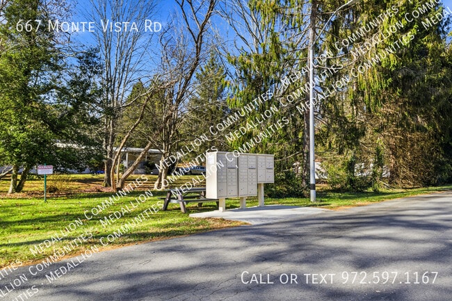 Photo - 667 Monte Vista Rd