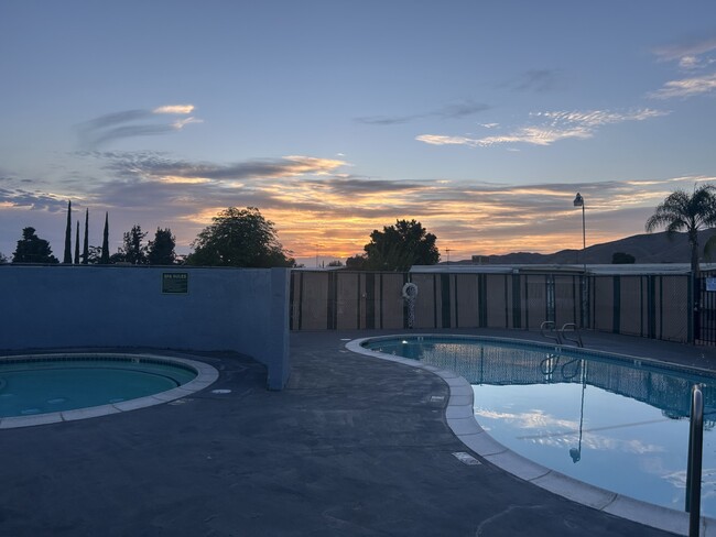 Twin Pines Mobile Home Park