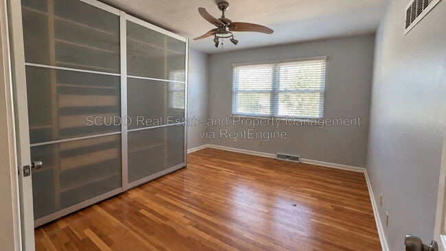 Photo - 4203 Clark Ave Unit 2