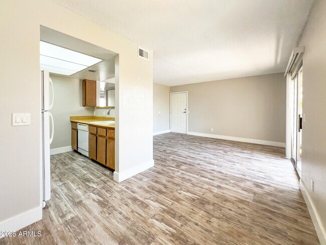 Photo - 616 S Hardy Dr Unit 210