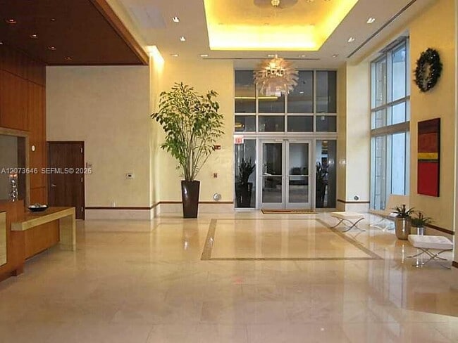 Photo - 1050 Brickell Ave Unidad 2612