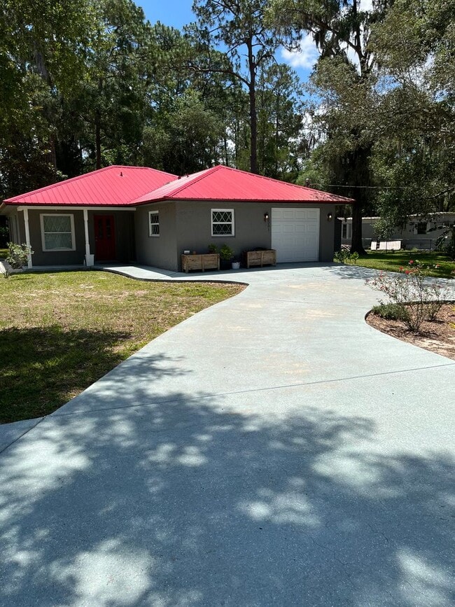 Spacious & Well-Maintained 2 Bedroom Home ... - Spacious & Well-Maintained 2 Bedroom Home ...